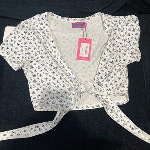 Edikted floral wrap around top NWT